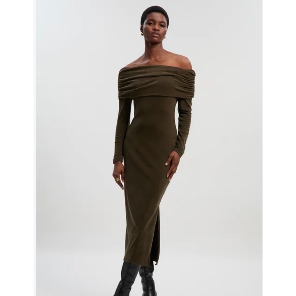 Elie Tahari Midnight Brown 100% Cashmere Off Shoulder Midi Dress ETR54243 Small